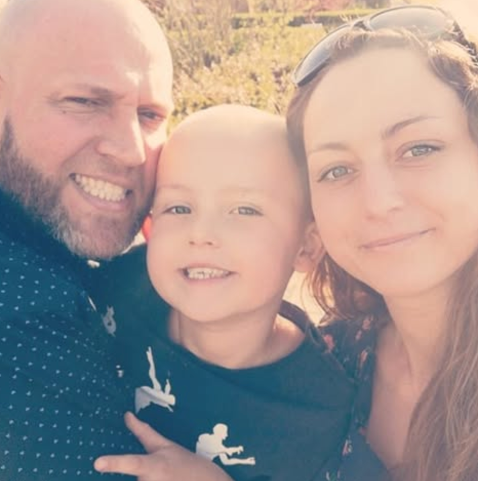 Daniel, 40